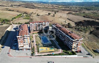 ÇANAKKALE KEPEZ KORUKENT SİTESİNDE CADDE ÜZERİ SATILIK DÜKKAN 