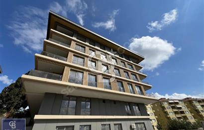 ÇENGELKÖY MERKEZ'DE SATILIK SİTE İÇİ 4+1 ARAKAT DAİRE