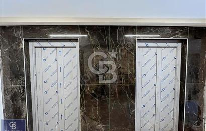 ÇENGELKÖY MERKEZ'DE SATILIK SİTE İÇİ 4+1 ARAKAT DAİRE