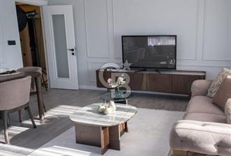 YENİFOÇA'DA SATILIK GENİŞ 2+1 DAİRE!!!