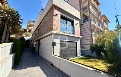 ATATÜRK MAH. MERKEZİ KONUMLU DENİZ MANZARALI SATILIK 4+1 VİLLA