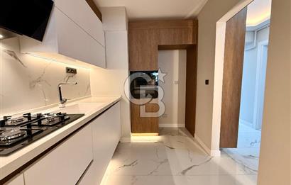 KARŞIYAKA AKSOY'DA SATILIK BAHÇELİ & LUX TADİLATLI SATILIK 3+1