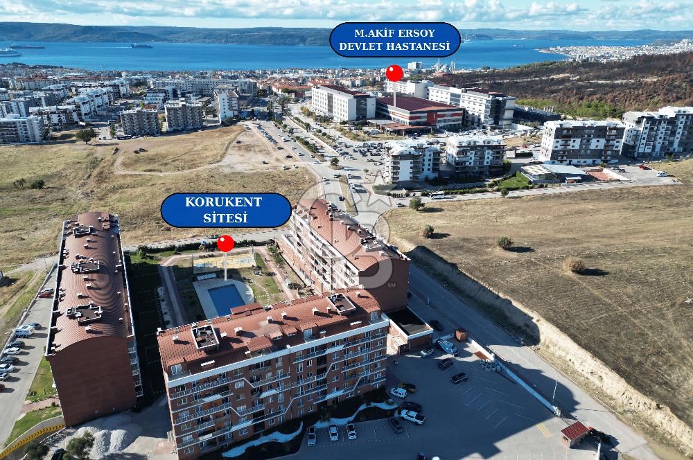 ÇANAKKALE KEPEZ KORUKENT SİTESİNDE CADDE ÜZERİ SATILIK DÜKKAN 