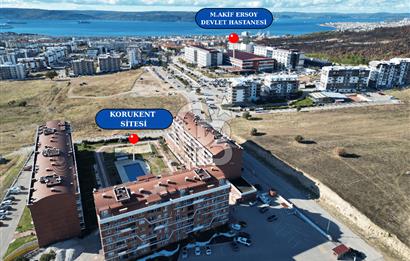 ÇANAKKALE KEPEZ KORUKENT SİTESİNDE CADDE ÜZERİ SATILIK DÜKKAN 