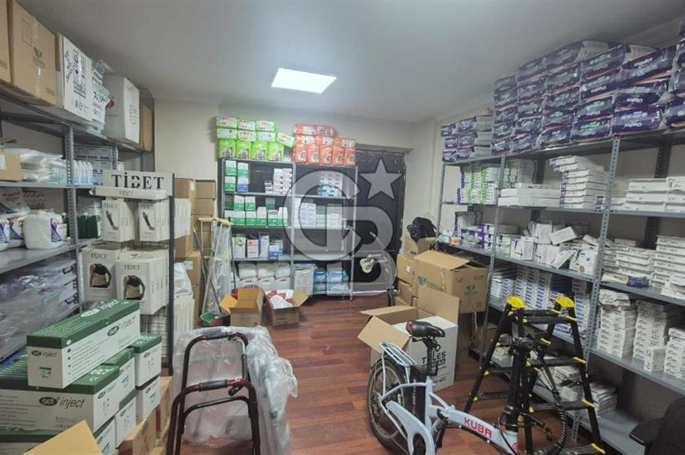 Bayraklı Central Hospital Yanında 36 m2 Fırsat Dükkân