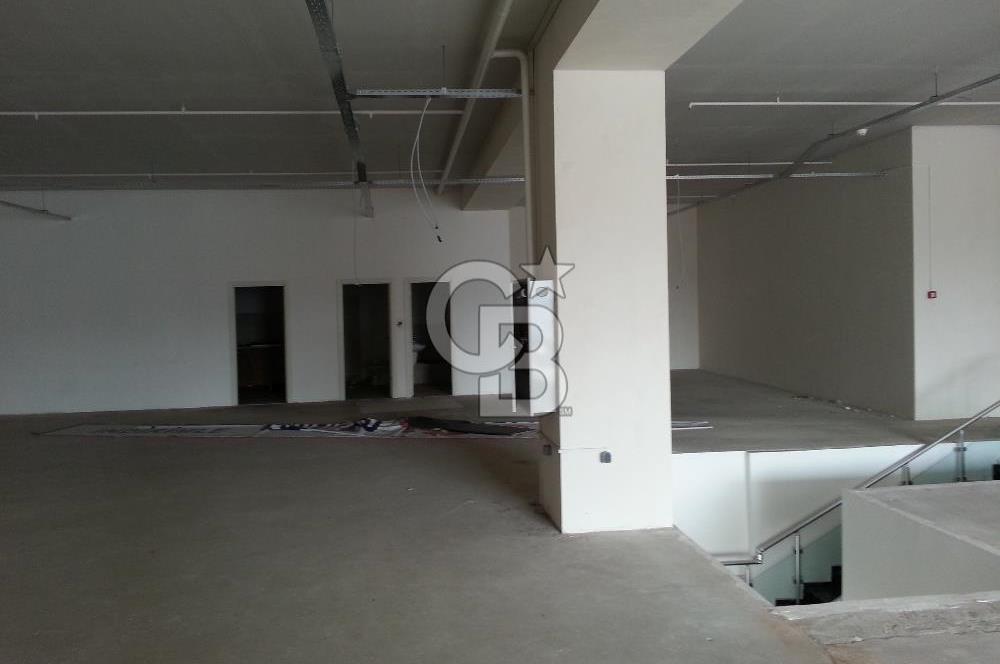 ANKARA ESKİŞEHİR YOLU CEPHELİ KURUMAL KİRACILI 1900 M² SATILIK MAĞAZA/DÜKKÂN