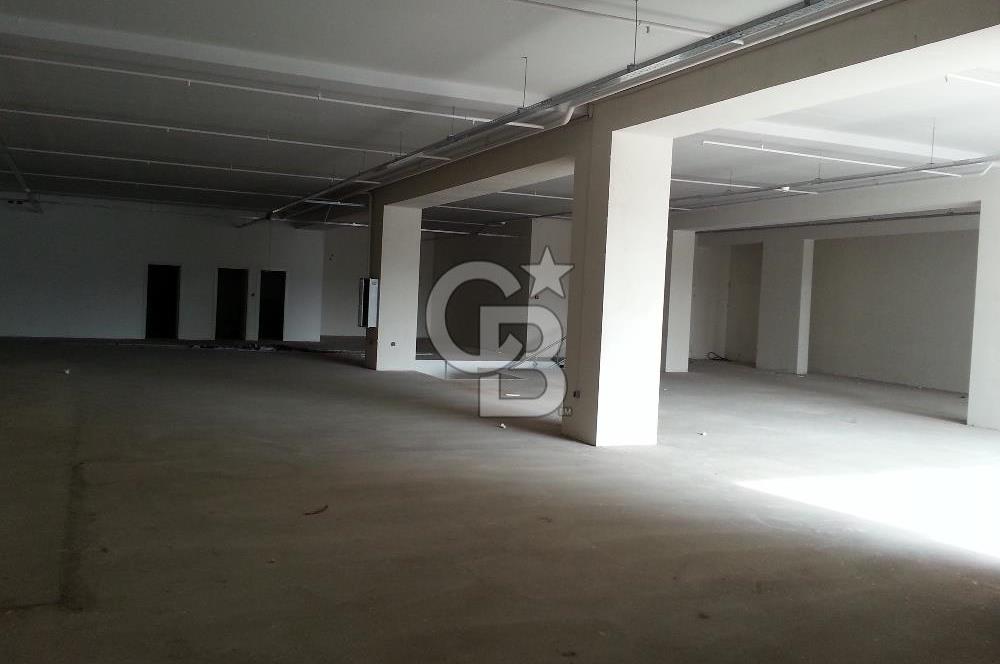 ANKARA ESKİŞEHİR YOLU CEPHELİ KURUMAL KİRACILI 1900 M² SATILIK MAĞAZA/DÜKKÂN