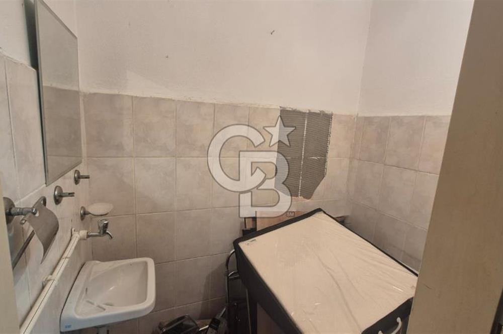 Bayraklı Central Hospital Yanında 36 m2 Fırsat Dükkân
