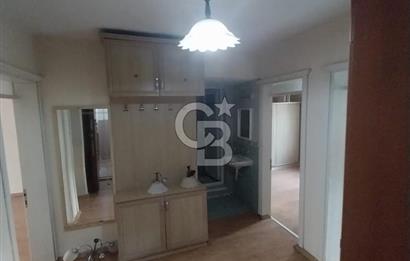 Kiralık 2+1 Daire – 1. Kat – 90 m² – Açık Otoparklı