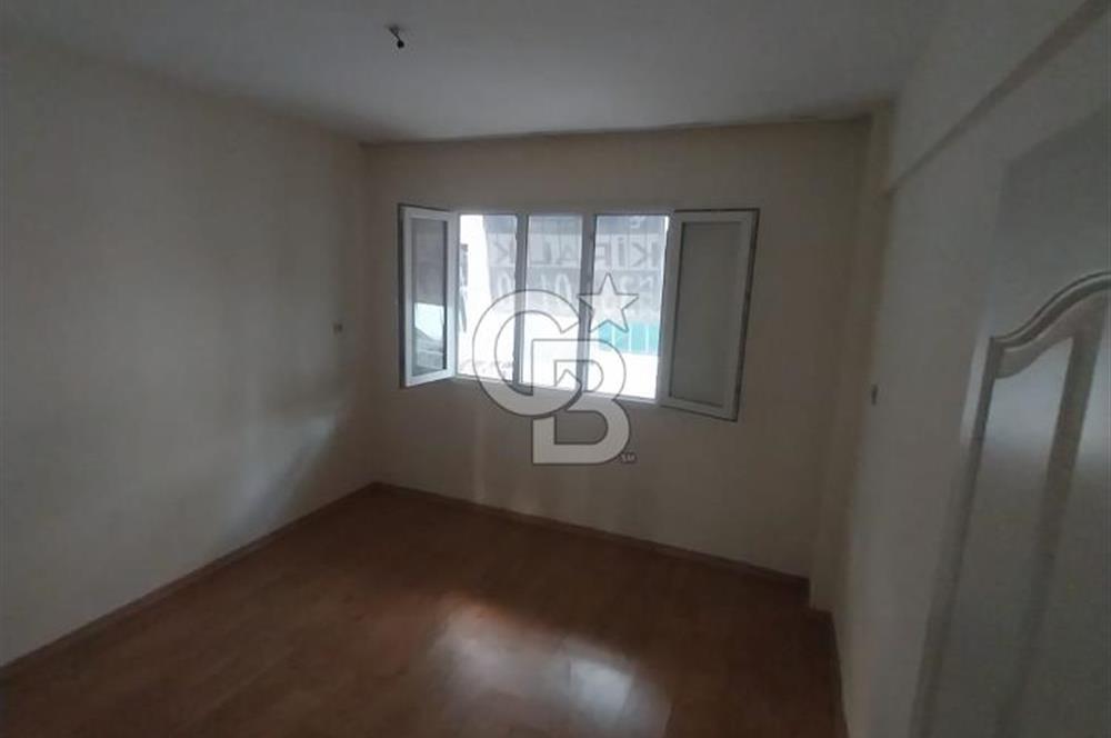 Kiralık 2+1 Daire – 1. Kat – 90 m² – Açık Otoparklı
