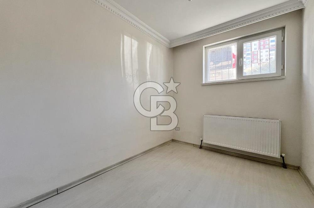 ANA CADDE YAKINI ARA KAT MASRAFSIZ CEPHELERİ AÇIK 2+1 DAİRE