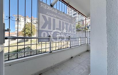 ANA CADDE YAKINI ARA KAT MASRAFSIZ CEPHELERİ AÇIK 2+1 DAİRE