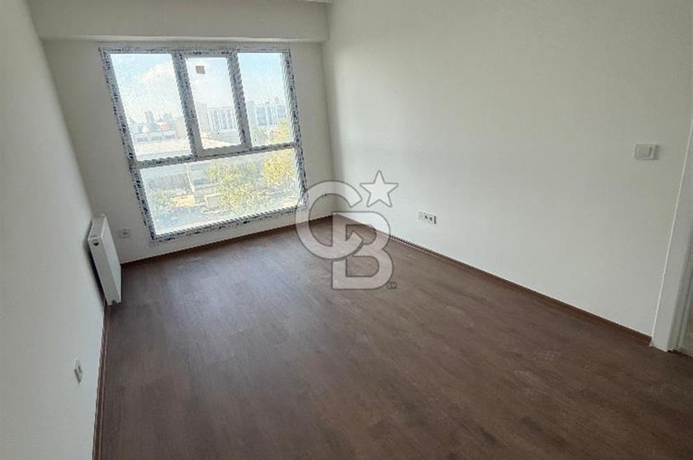 Bahçeşehir Hayat Park 2 Sitesi Satılık 2+1 Daire