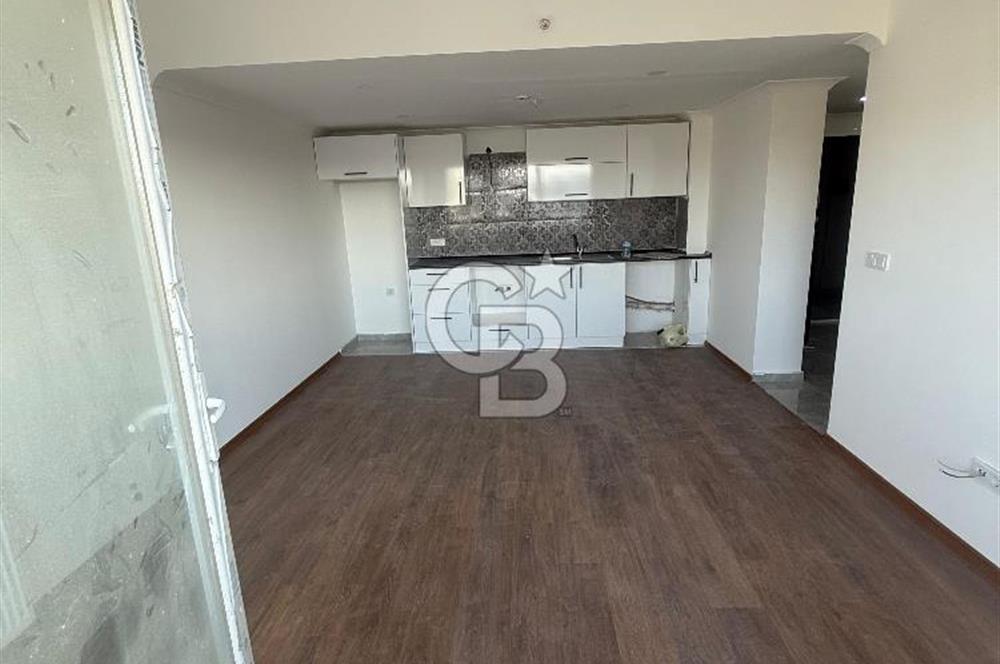Bahçeşehir Hayat Park 2 Sitesi Satılık 2+1 Daire