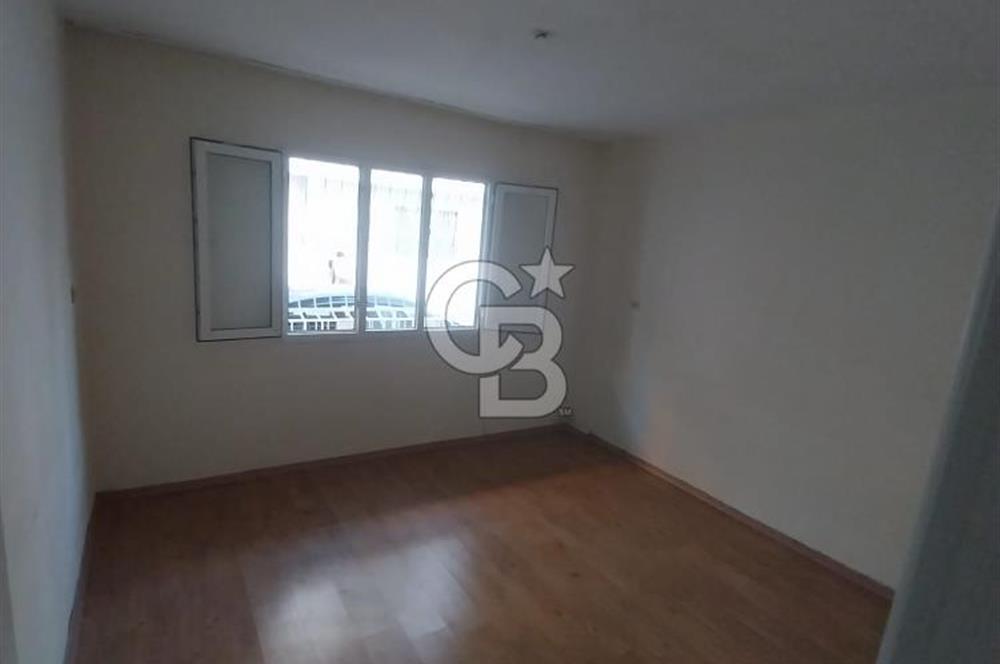 Kiralık 2+1 Daire – 1. Kat – 90 m² – Açık Otoparklı