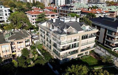 CADDEBOSTAN SAHİLDE FULL DENİZ MANZARALI 380m2 7+2 BAHÇE DUBLEKS 