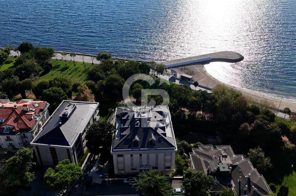 CADDEBOSTAN SAHİLDE FULL DENİZ MANZARALI 380m2 7+2 BAHÇE DUBLEKS 