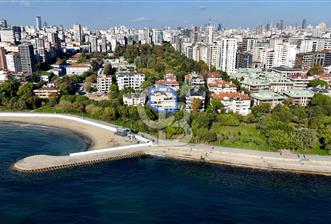 CADDEBOSTAN SAHİLDE FULL DENİZ MANZARALI 380m2 7+2 BAHÇE DUBLEKS 