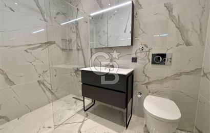 CADDEBOSTAN SAHİLDE FULL DENİZ MANZARALI 380m2 7+2 BAHÇE DUBLEKS 
