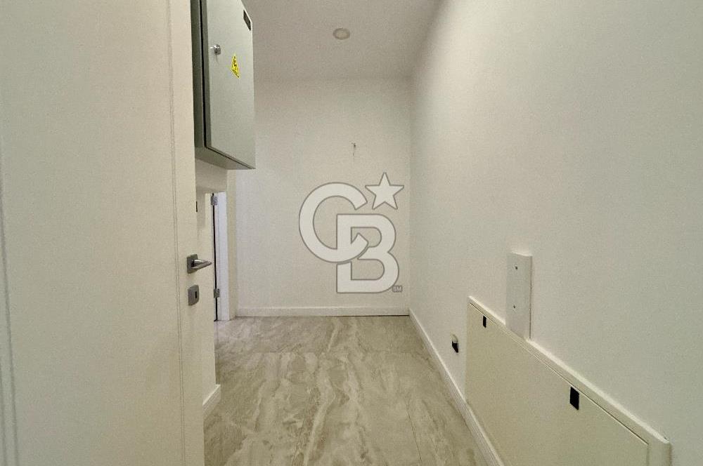 CADDEBOSTAN SAHİLDE FULL DENİZ MANZARALI 380m2 7+2 BAHÇE DUBLEKS 