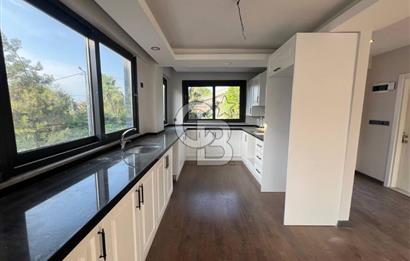 Beylıkdüzü Full Deniz Manzaralı 6+2 Tripleks Villa