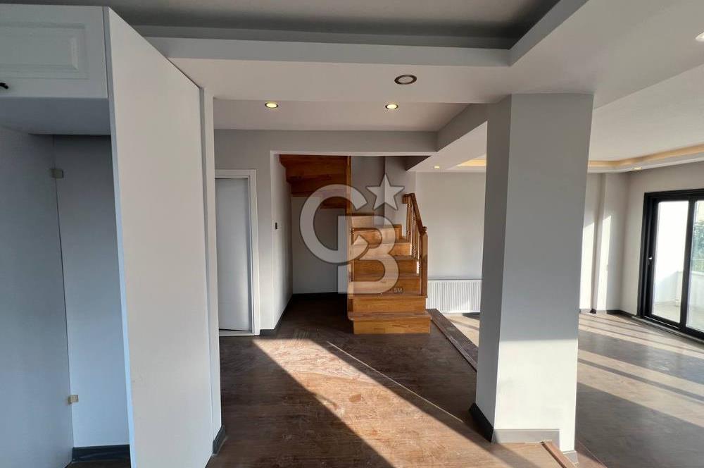 Beylıkdüzü Full Deniz Manzaralı 6+2 Tripleks Villa