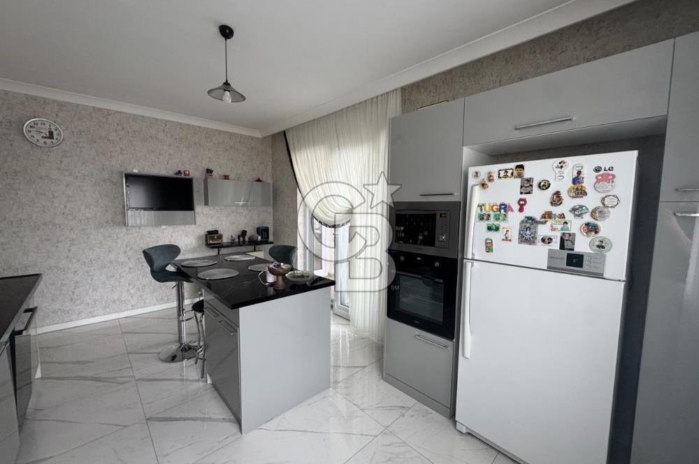 YENİ BAĞLICA'DA MERKEZİ KONUMDA, KİLERLİ,GİYİNME ODALI 4+1 DAİRE