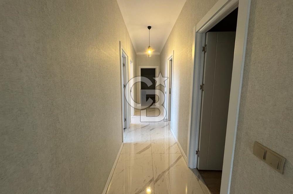 YENİ BAĞLICA'DA MERKEZİ KONUMDA, KİLERLİ,GİYİNME ODALI 4+1 DAİRE