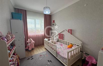 YENİ BAĞLICA'DA MERKEZİ KONUMDA, KİLERLİ,GİYİNME ODALI 4+1 DAİRE