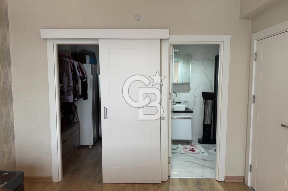 YENİ BAĞLICA'DA MERKEZİ KONUMDA, KİLERLİ,GİYİNME ODALI 4+1 DAİRE