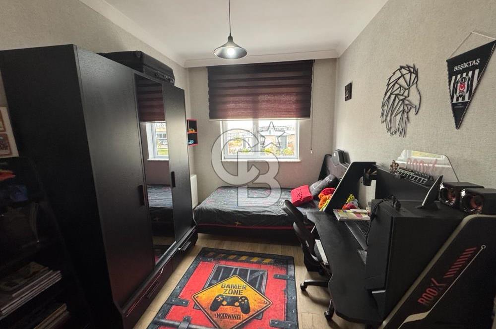 YENİ BAĞLICA'DA MERKEZİ KONUMDA, KİLERLİ,GİYİNME ODALI 4+1 DAİRE