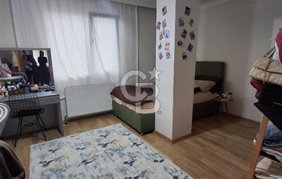 Sancaktepe Kemal Türkler Mahallesinde Satılık 3+1 Dubleks daire 