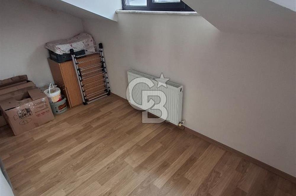Sancaktepe Kemal Türkler Mahallesinde Satılık 3+1 Dubleks daire 
