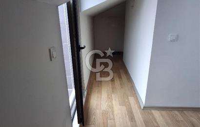 Sancaktepe Kemal Türkler Mahallesinde Satılık 3+1 Dubleks daire 