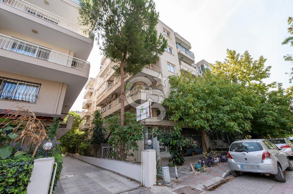 Karşıyaka Bostanlı Satılık 2+1 Daire