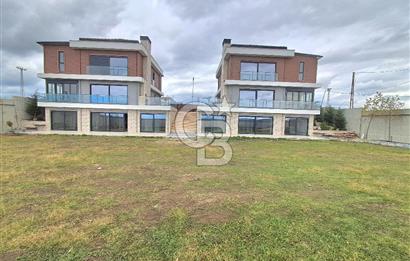 Satılık İkiz Villa (Tripleks) Göl Manzaralı. Arnavutköy - Durusu