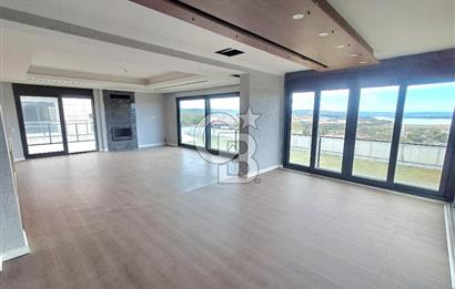 Satılık İkiz Villa (Tripleks) Göl Manzaralı. Arnavutköy - Durusu