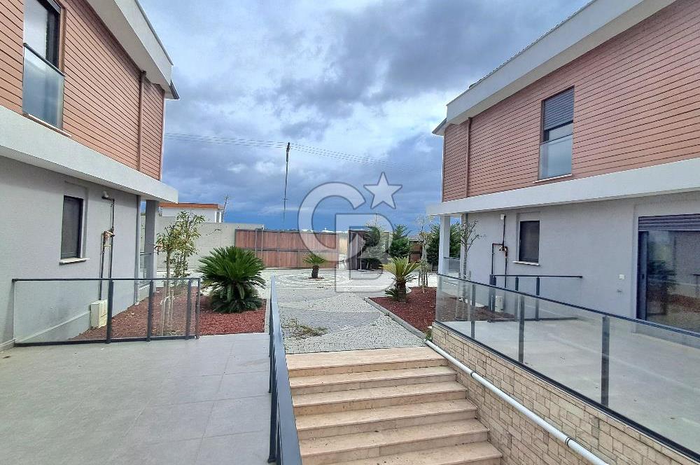 Satılık İkiz Villa (Tripleks) Göl Manzaralı. Arnavutköy - Durusu