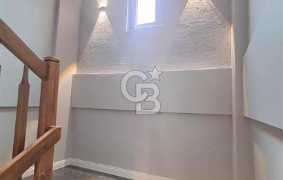Arnavutköy Durusu'da Satılık Tripleks Villa, Göl Manzaralı