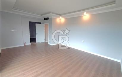 Arnavutköy Durusu'da Satılık Tripleks Villa, Göl Manzaralı
