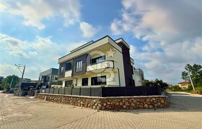 BAŞİSKELE DAMLAR'DA OTURUMA HAZIR SATILIK VİLLA CB TOWER