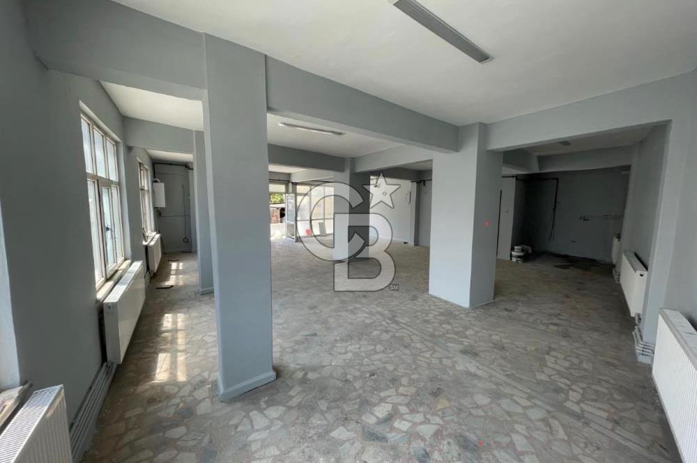 Arnavutköy İslambey'de 120m2 Caddeye 100mt Kiralık Dükkan