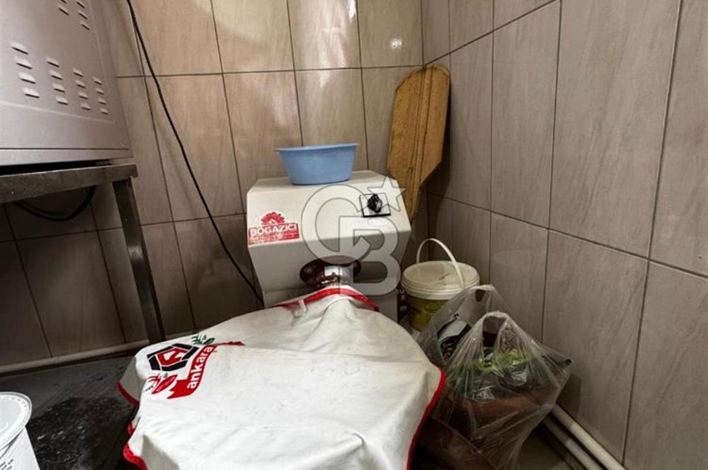 3.2 M CİROLU/İLKOKULA CEPHE/ARAÇ TAKASLI/YOĞUN MÜŞTERİLİ PASTANE