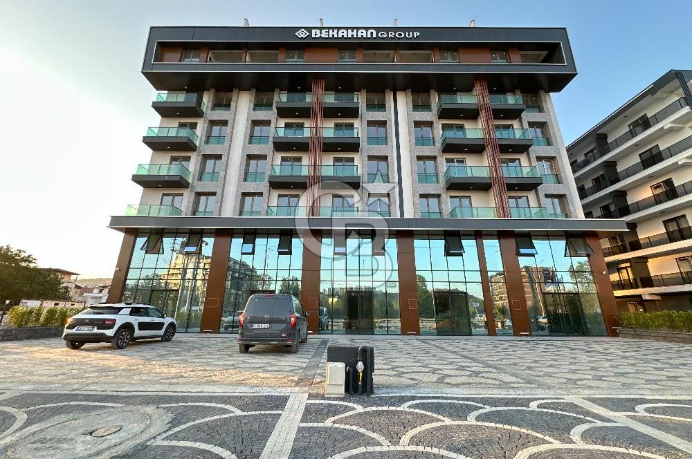 YEŞİLOVA DIAMOND Q REZİDANS KİRALIK YOLA CEPHE EŞYALI 1+1 DAİRE