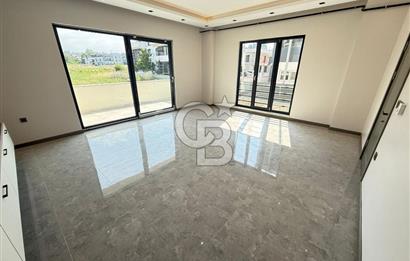 BAŞİSKELE DAMLAR'DA OTURUMA HAZIR SATILIK VİLLA CB TOWER