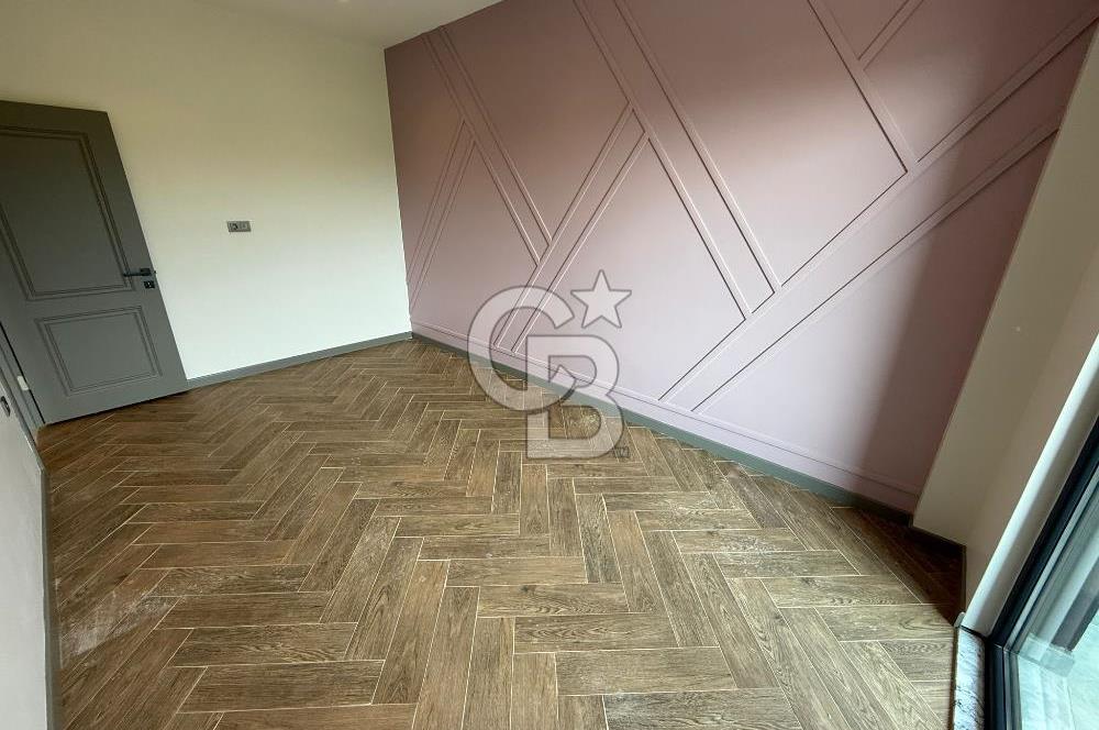 BAŞİSKELE DAMLAR'DA OTURUMA HAZIR SATILIK VİLLA CB TOWER