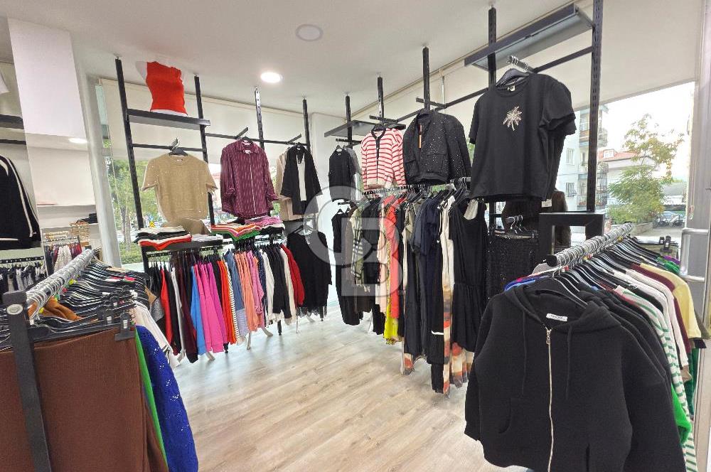 İncilipınar Mh. Devren Kiralık 50m² Bayan Butik