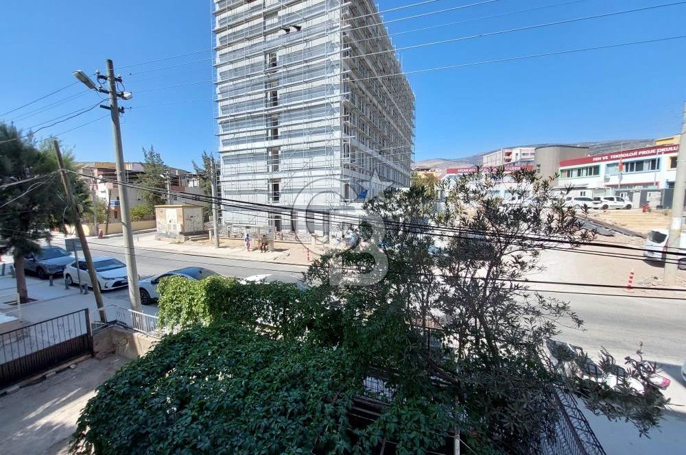 BAYRAKLI OSMANGAZİ'DE BAHÇELİ ARA KAT 3+1 KİRALIK DAİRE