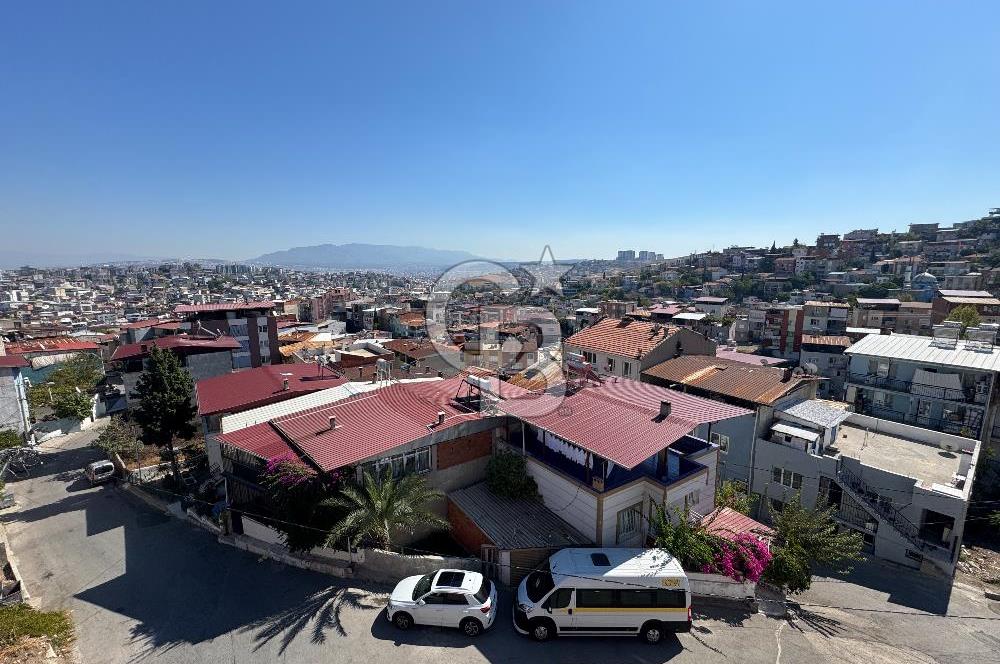 UMUT MAHALLESİ’NDE KOMPLE SATILIK 3 KATLI BİNA