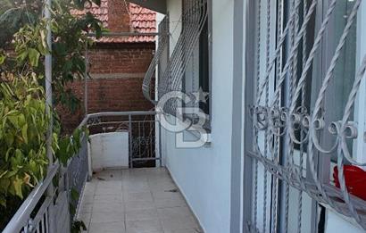 BUCA KIRKLAR KÖYÜ’NDE SÖMİNELİ, BAHÇELİ SATILIK MÜSTAKİL KÖY EVİ